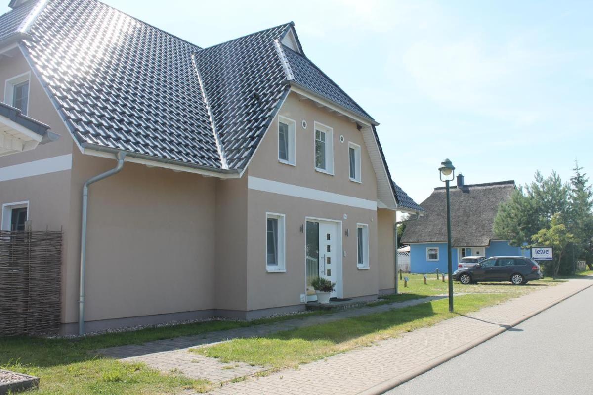 Ferienwohnung F 86 In Born Luaran gambar
