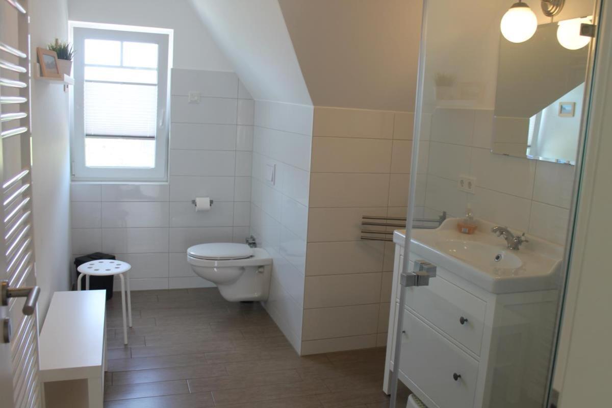 Ferienwohnung F 86 In Born Luaran gambar