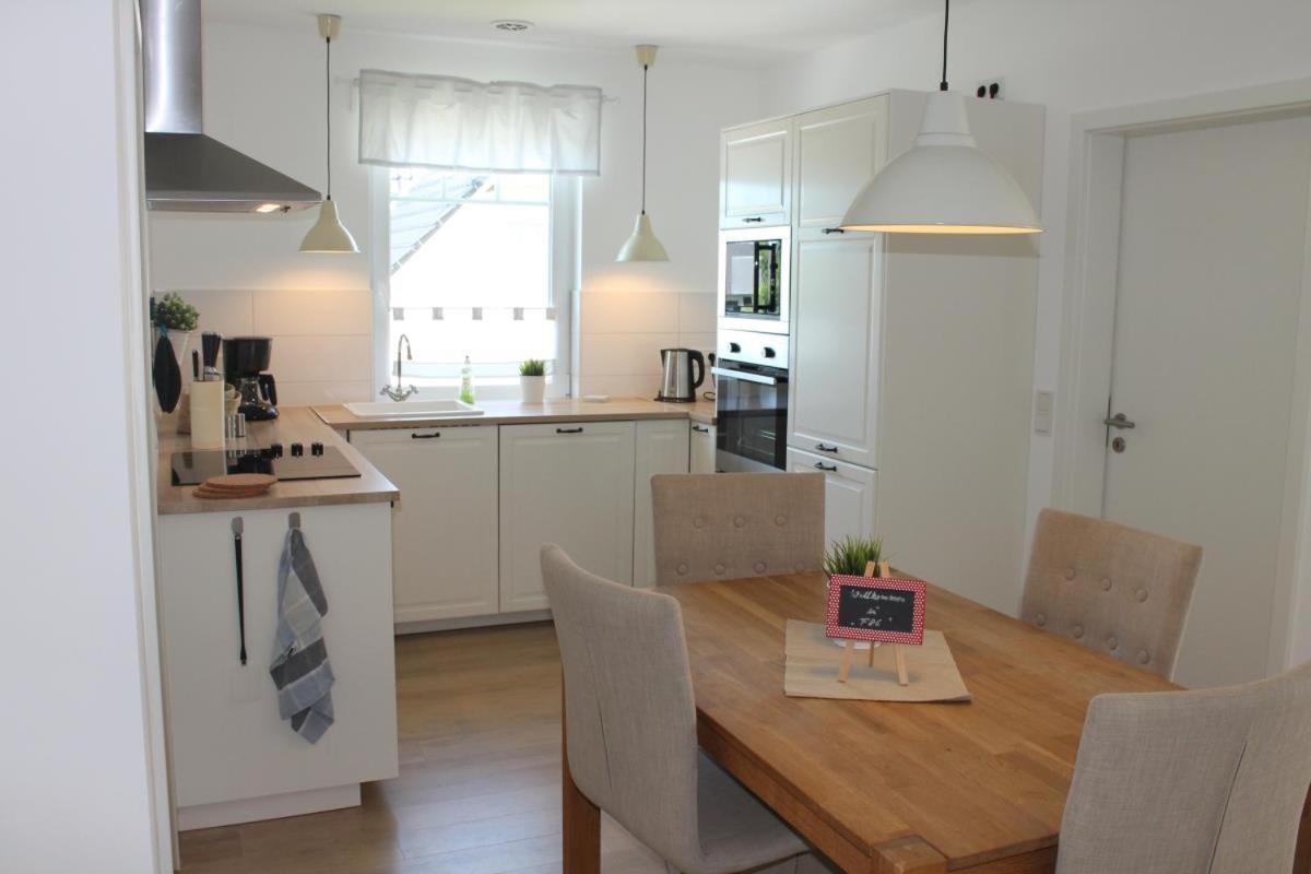 Ferienwohnung F 86 In Born Luaran gambar