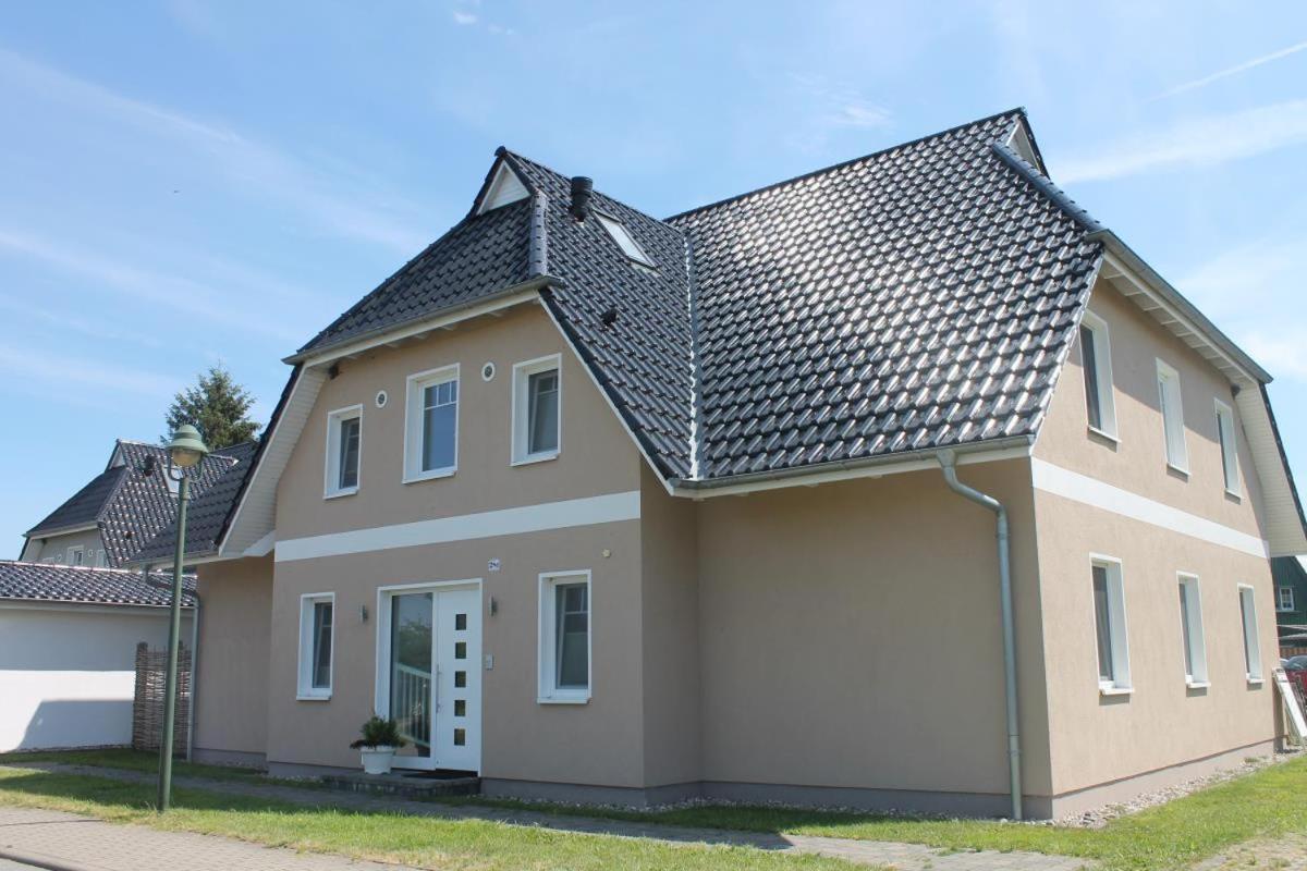 Ferienwohnung F 86 In Born Luaran gambar